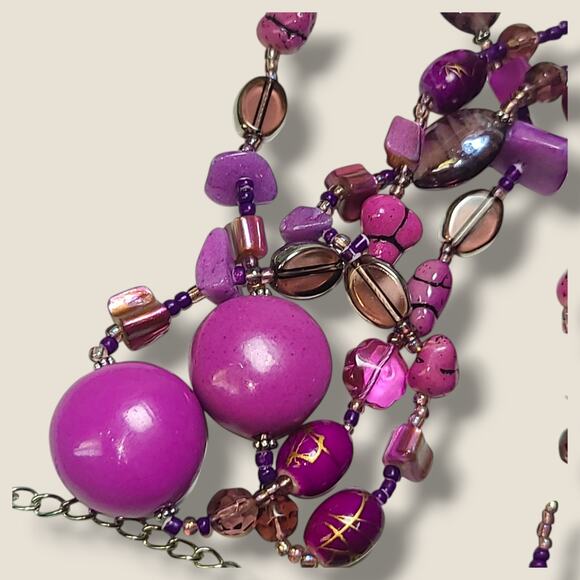 Vintage Bright Purple Stone Art Glass & MOP Shell Bead Necklace 42" - Picture 6 of 11